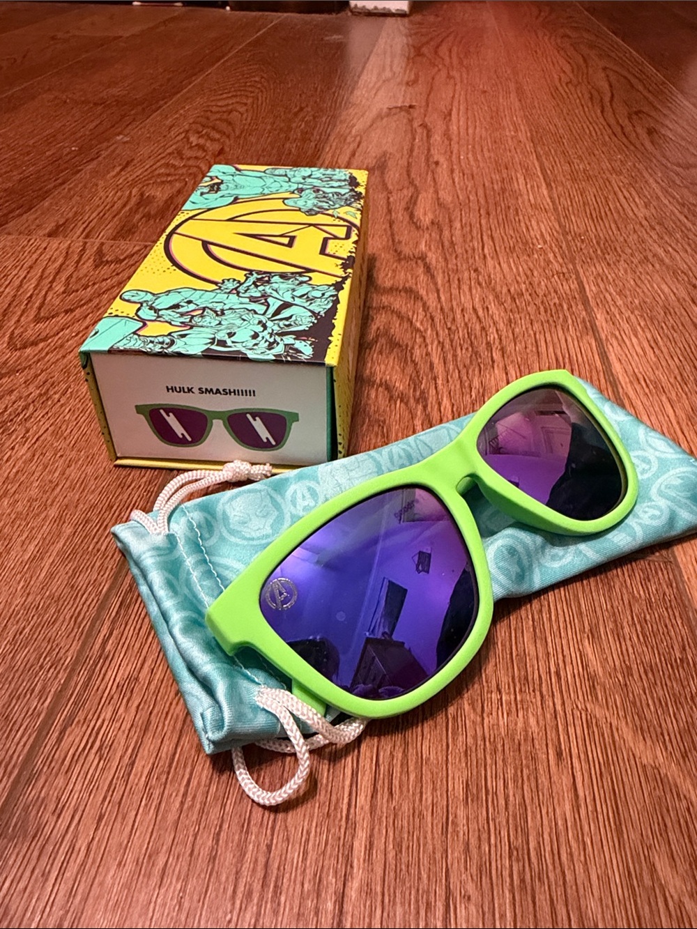 Goodr/marvel sunglasses hulk smash!!!!! Green sunglasses limited edition